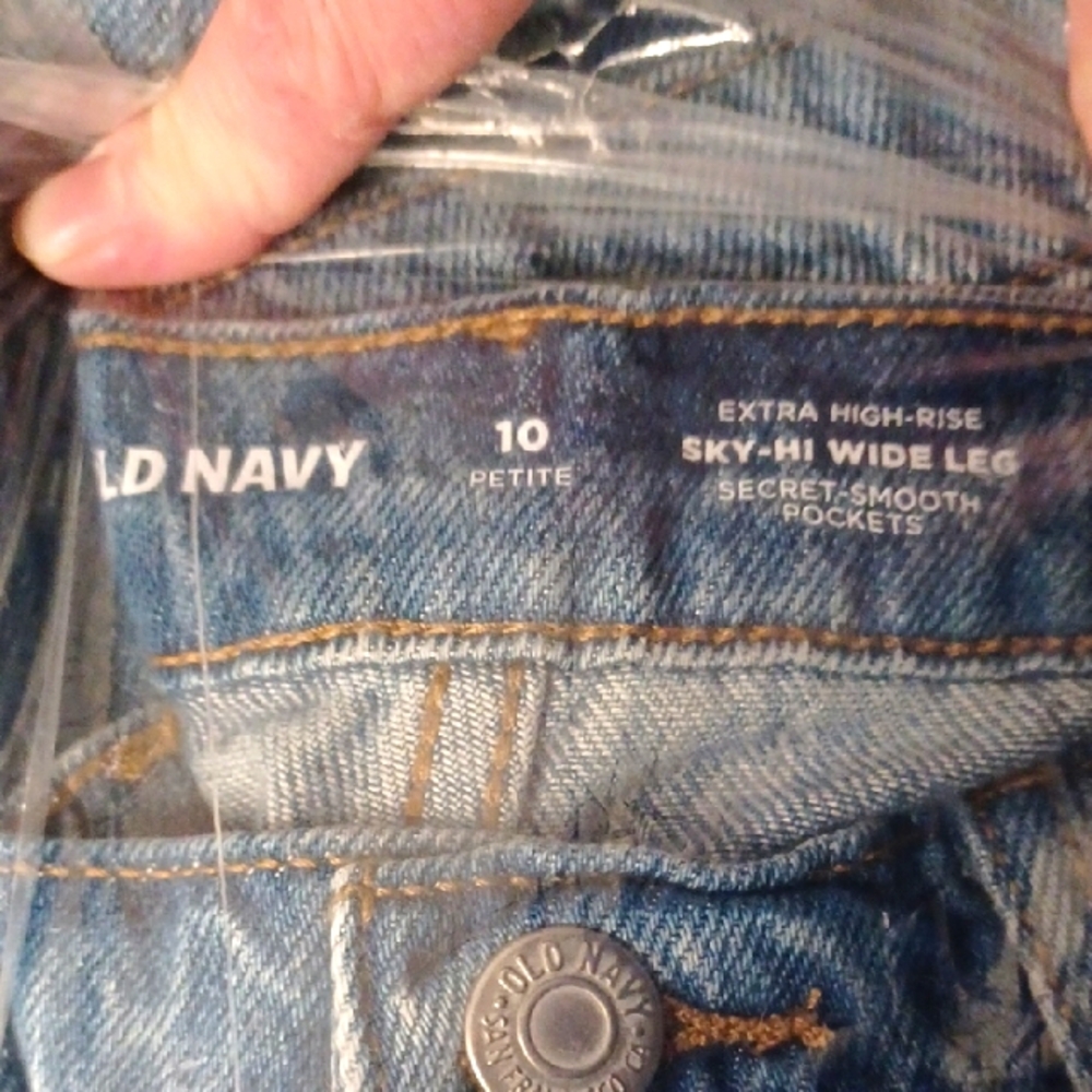 Old Navy Wn's Jeans Sz 10 Sky High Wide Leg Secret Smooth Pocket Blue NWT